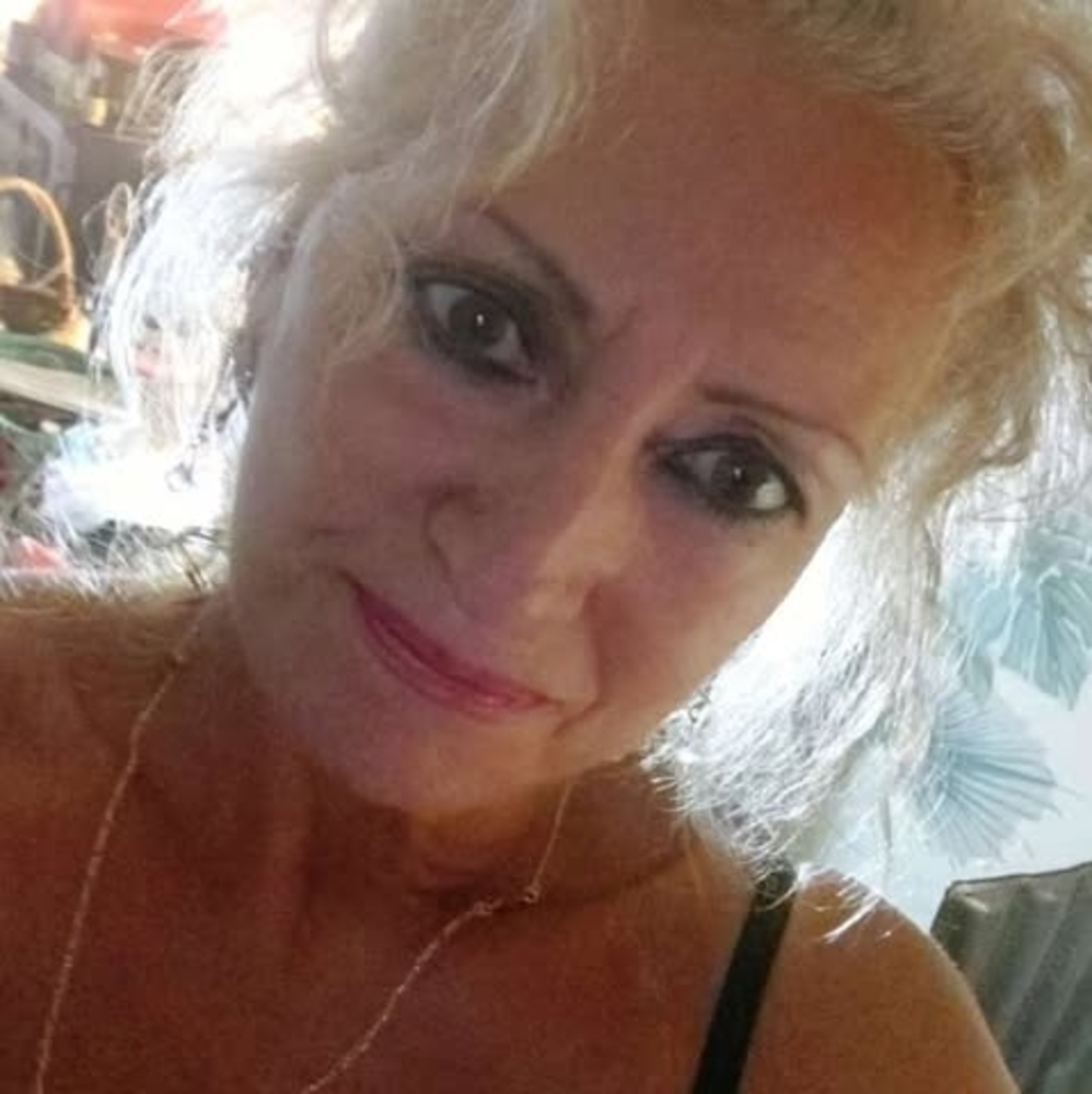 Meet your Posher, Debra